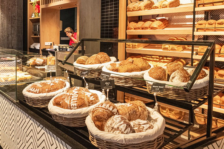 Brood en banketbakkerij Hulleman  | winkelcentrum Westwijk